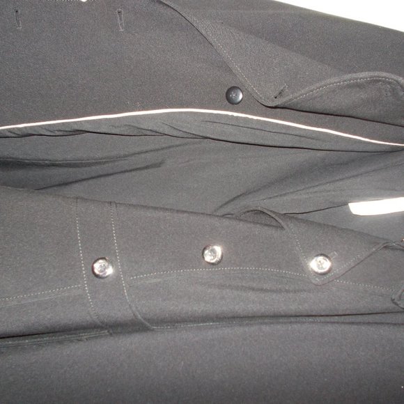 White House Black Market - Picture 14 of 16